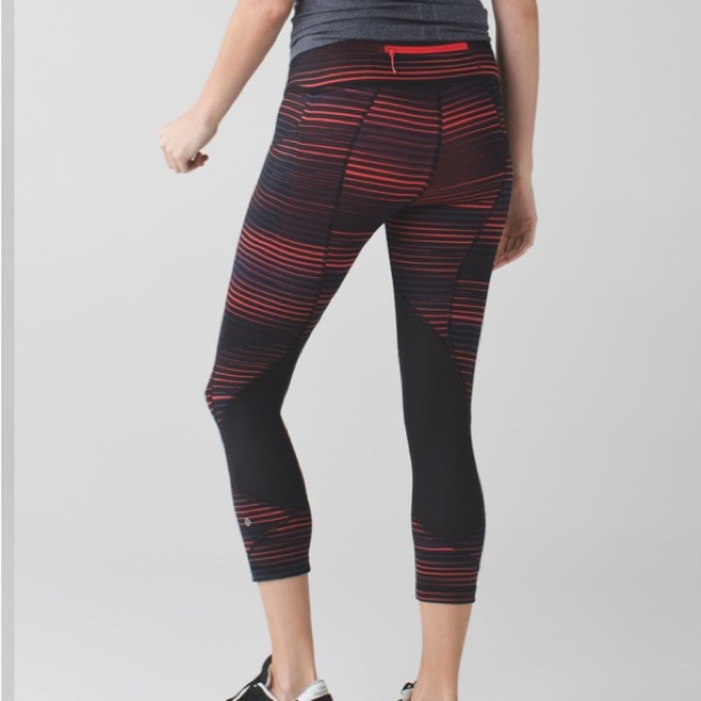 Lululemon Pace Rival Crop 22" Twisted Dune  Leggings Size 4 Full On Luxtreme